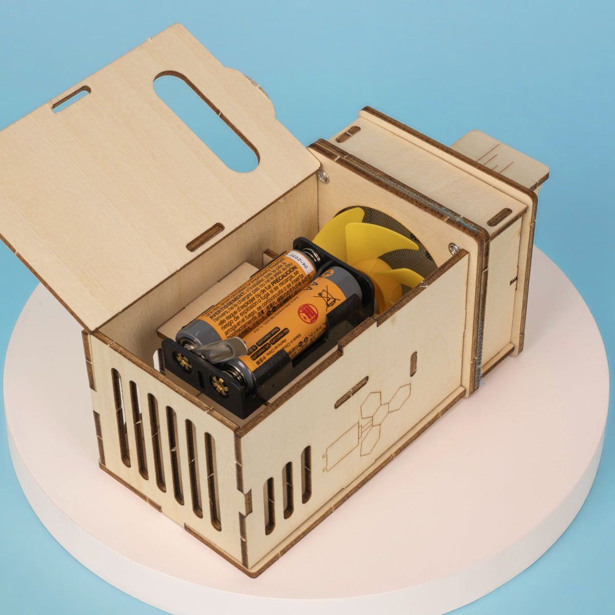 Vacuum Cleaner DIY STEM Kit by Kitsville, image 4 of 6
