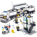 The police rescue building block sets shown in detail
