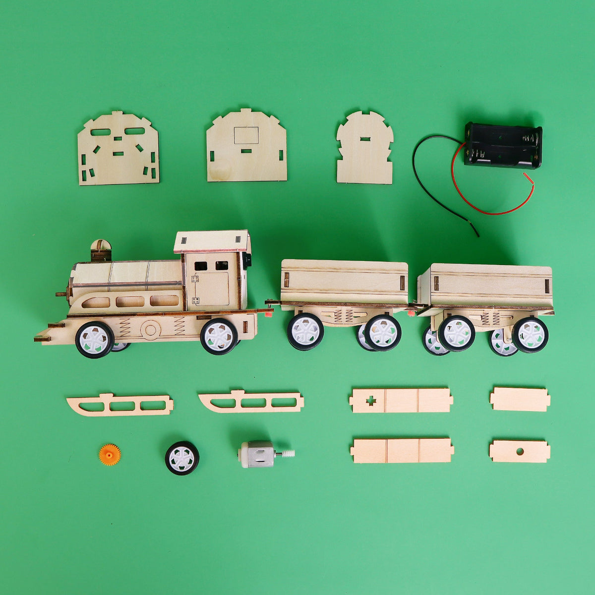 Train DIY STEM Kit by Kitsville, image 2 of 6
