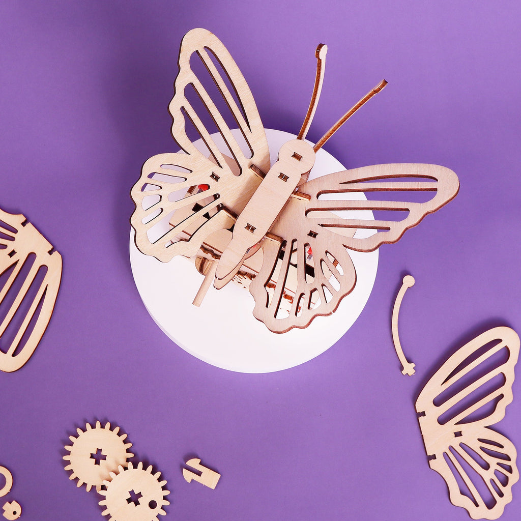 Fluttering Butterfly Mechanical STEM Kit by Kitsville, image 2 of 7