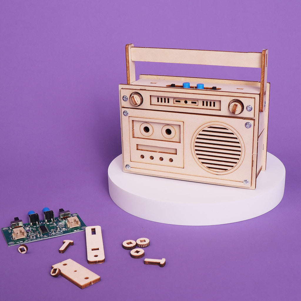 60 Seconds Voice Recorder DIY STEM Kit by Kitsville, image 1 of 5