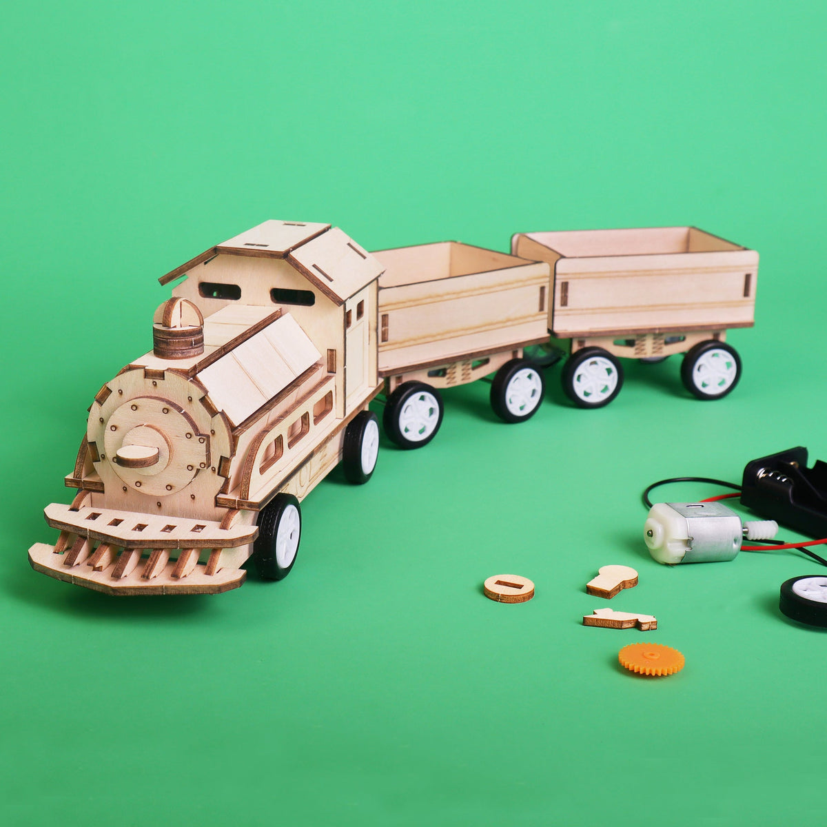 Train DIY STEM Kit by Kitsville, image 4 of 6