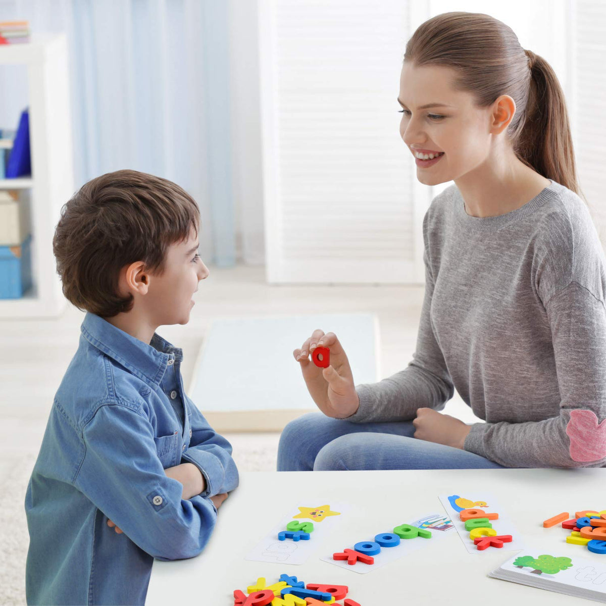 Montessori Wooden Alphabet Spelling Game, 52 Letters & 28 Cards