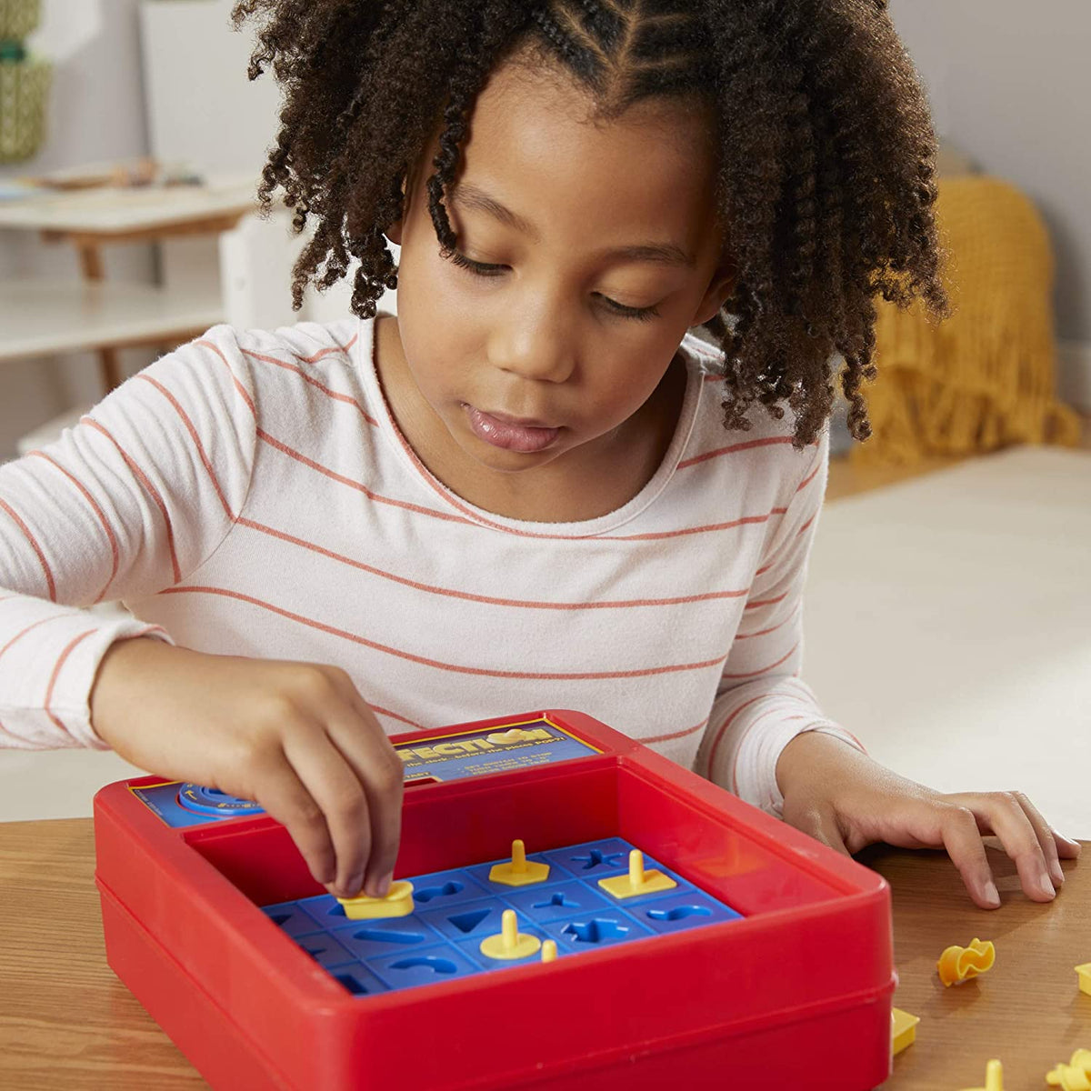 Winning Fingers Shape Puzzle Game – Pop-Up Board Game
