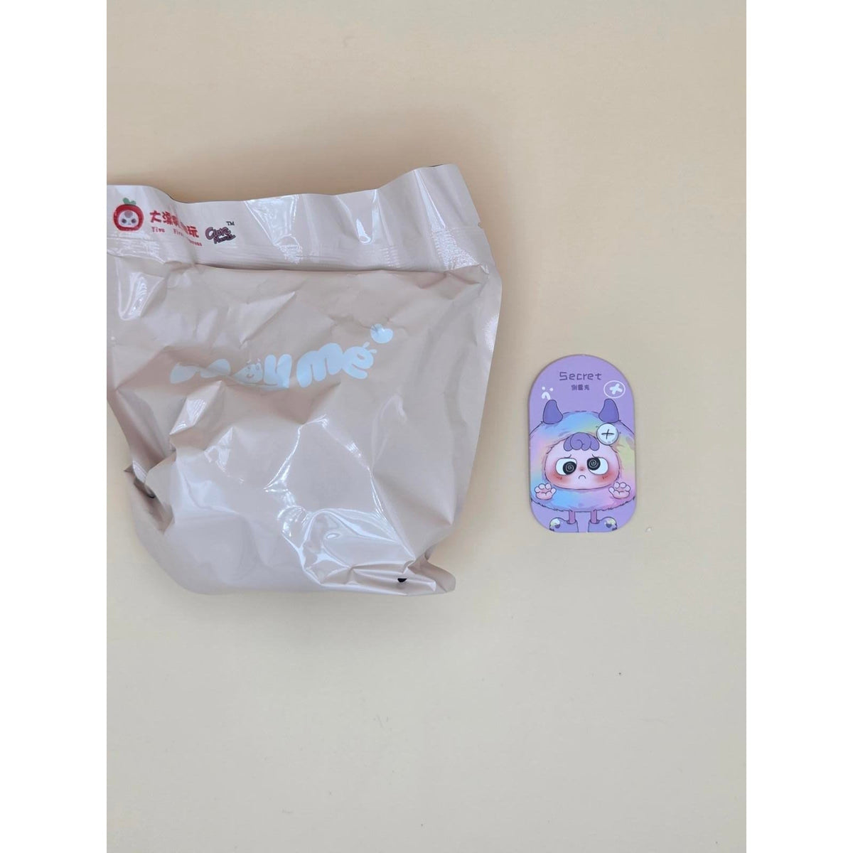Heyme Spookie Figure — SECRET (Secret) — product photo 1 of 3