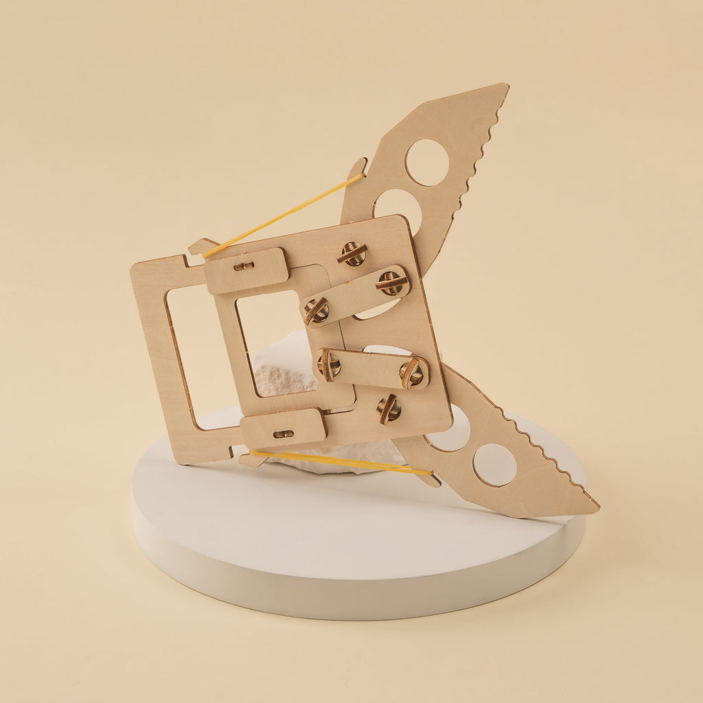 Mechanical Claw Wooden STEM Kit by Kitsville, image 1 of 4
