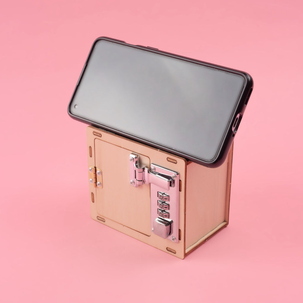 Combination Lock Box & Phone Holder DIY STEM Kit by Kitsville, image 4 of 5