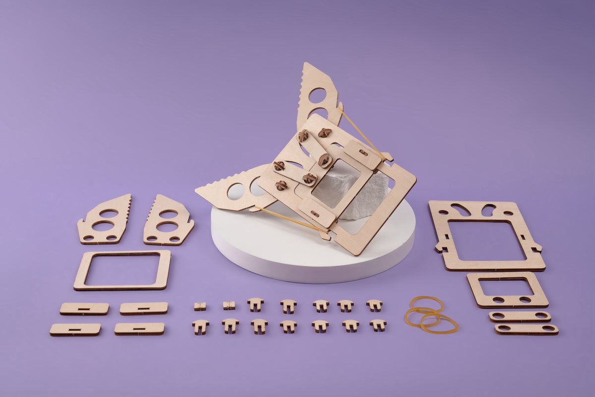 Mechanical Claw Wooden STEM Kit by Kitsville, image 3 of 4