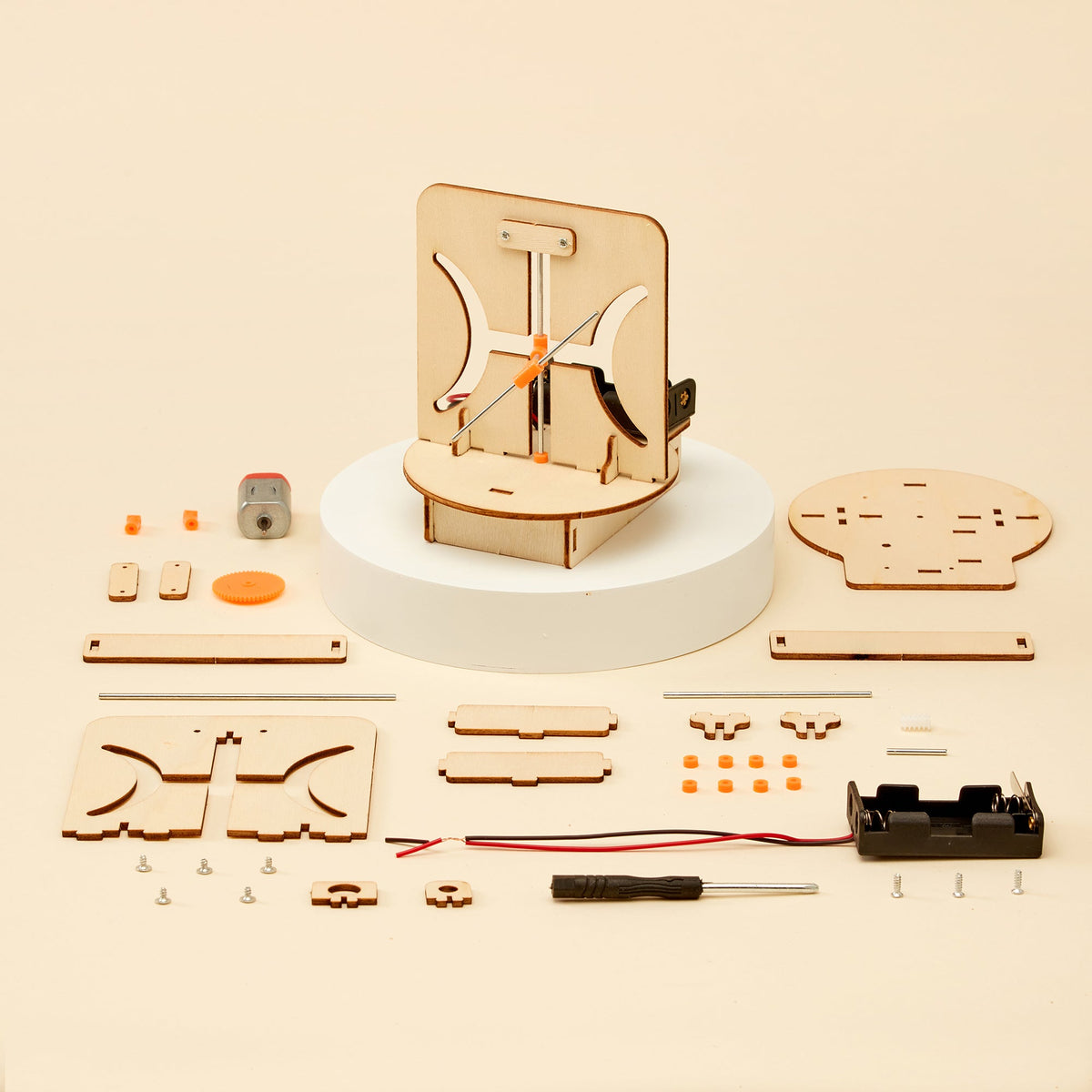 Hyperbola Maker Math & STEM Kit by Kitsville, image 2 of 4