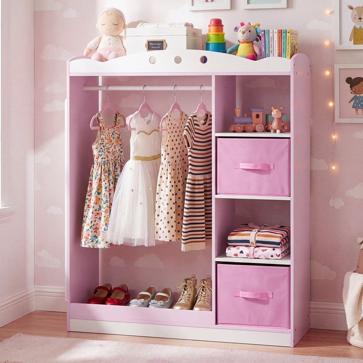 Rosebud Dress-Up Closet with Mirror