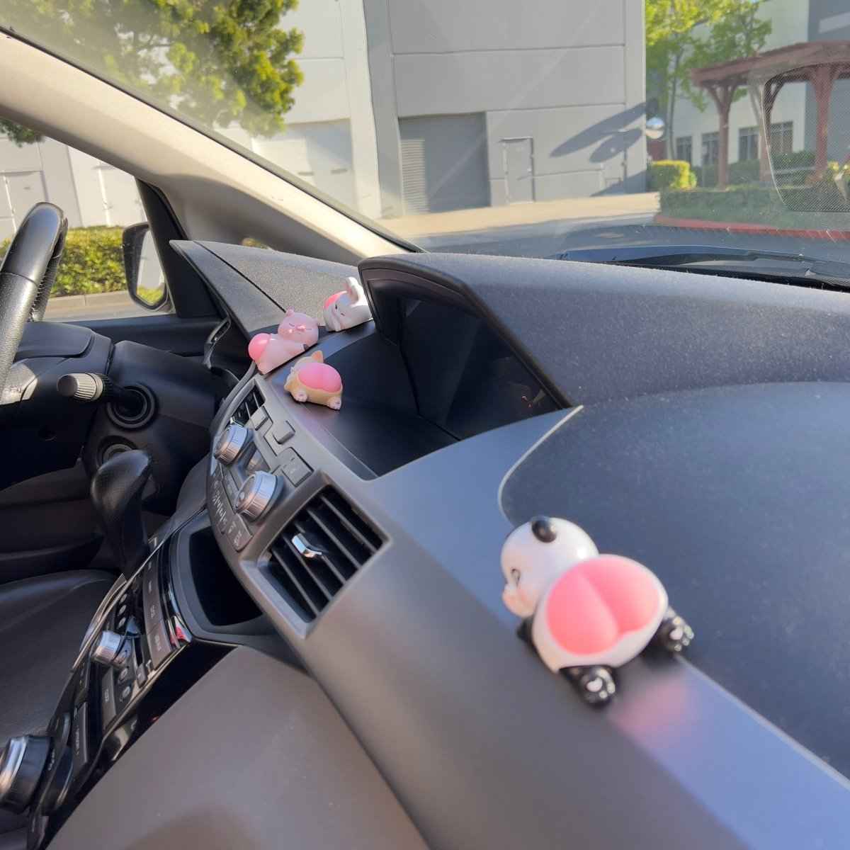 Wobble Animal Car Charm — product photo 5 of 13