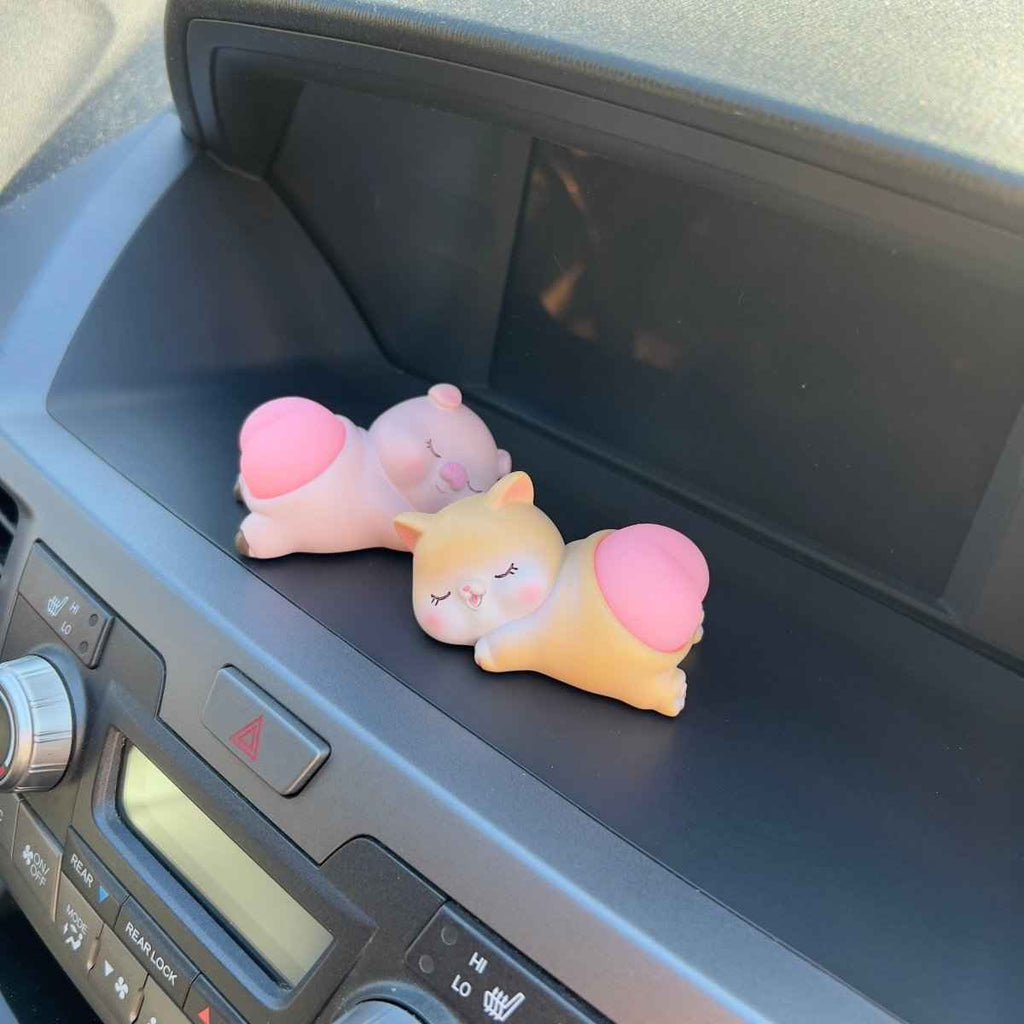 Wobble Animal Car Charm — product photo 6 of 13