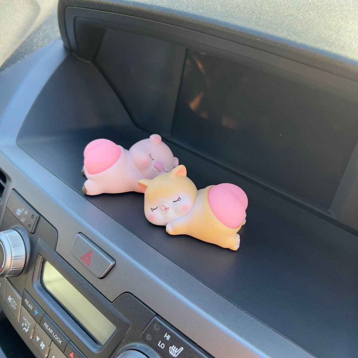Wobble Animal Car Charm — product photo 6 of 13