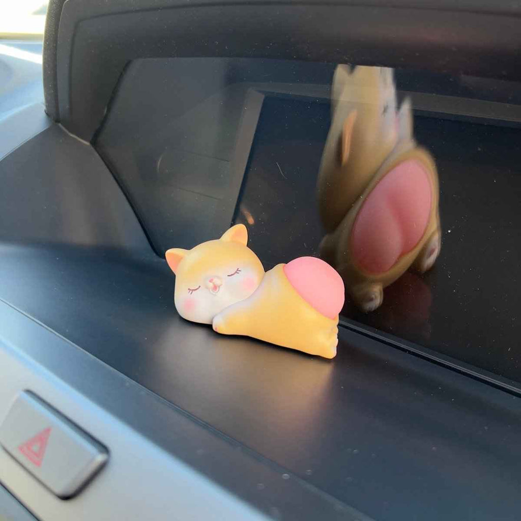 Wobble Animal Car Charm — product photo 7 of 13