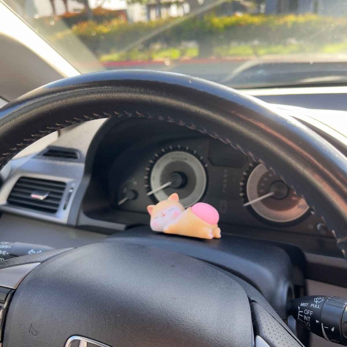 Wobble Animal Car Charm — product photo 9 of 13
