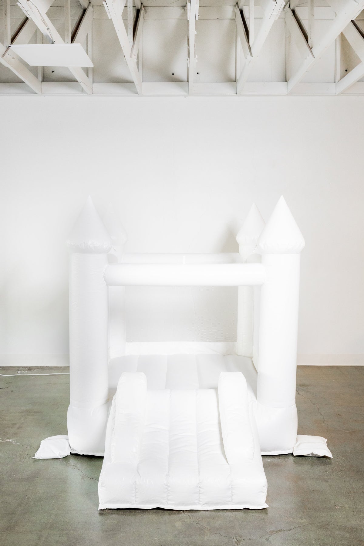 Mini Ava White Bounce House