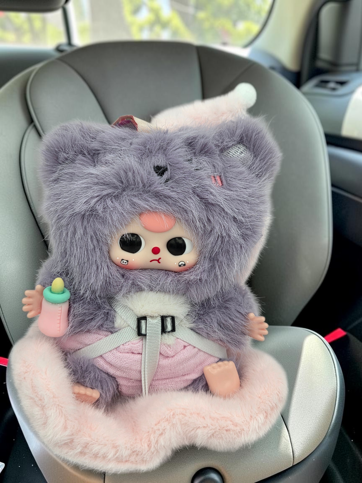 Baby Three (BB3) Vehicle mounted baby Plush — product photo 4 of 6