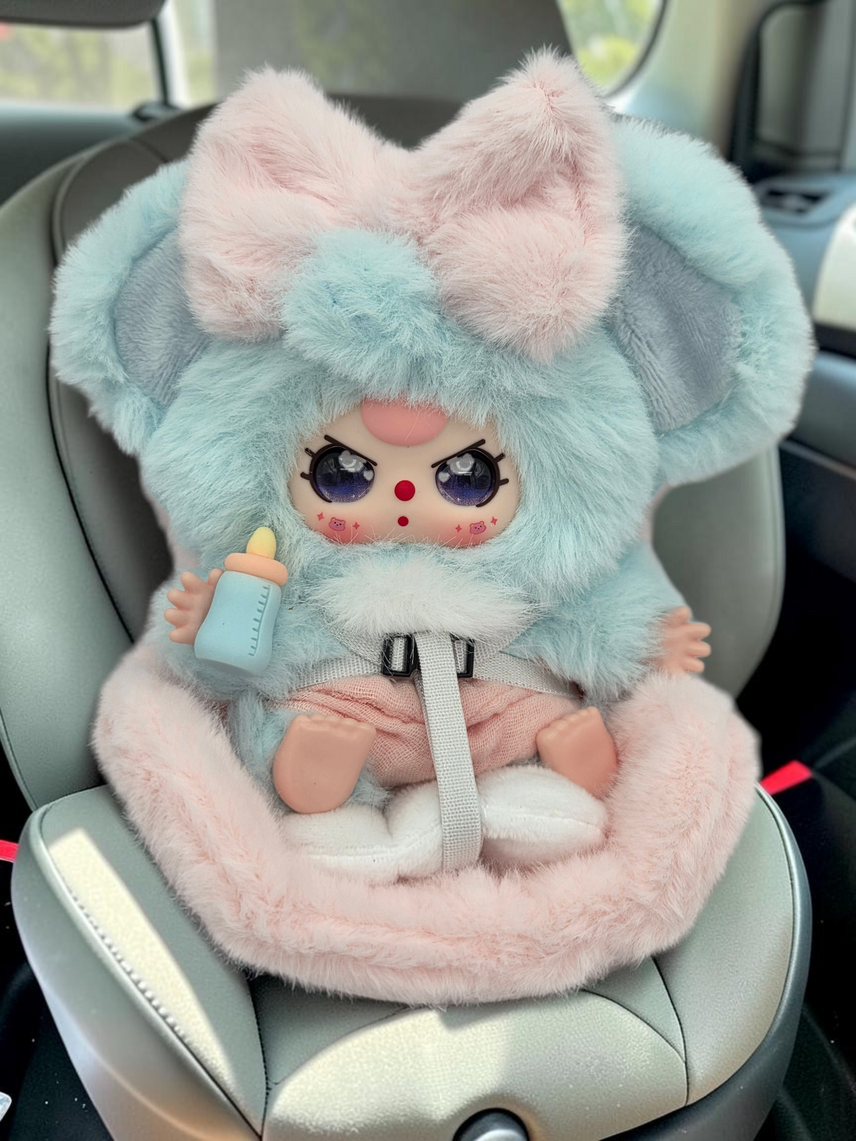Baby Three (BB3) Vehicle mounted baby Plush — product photo 5 of 6