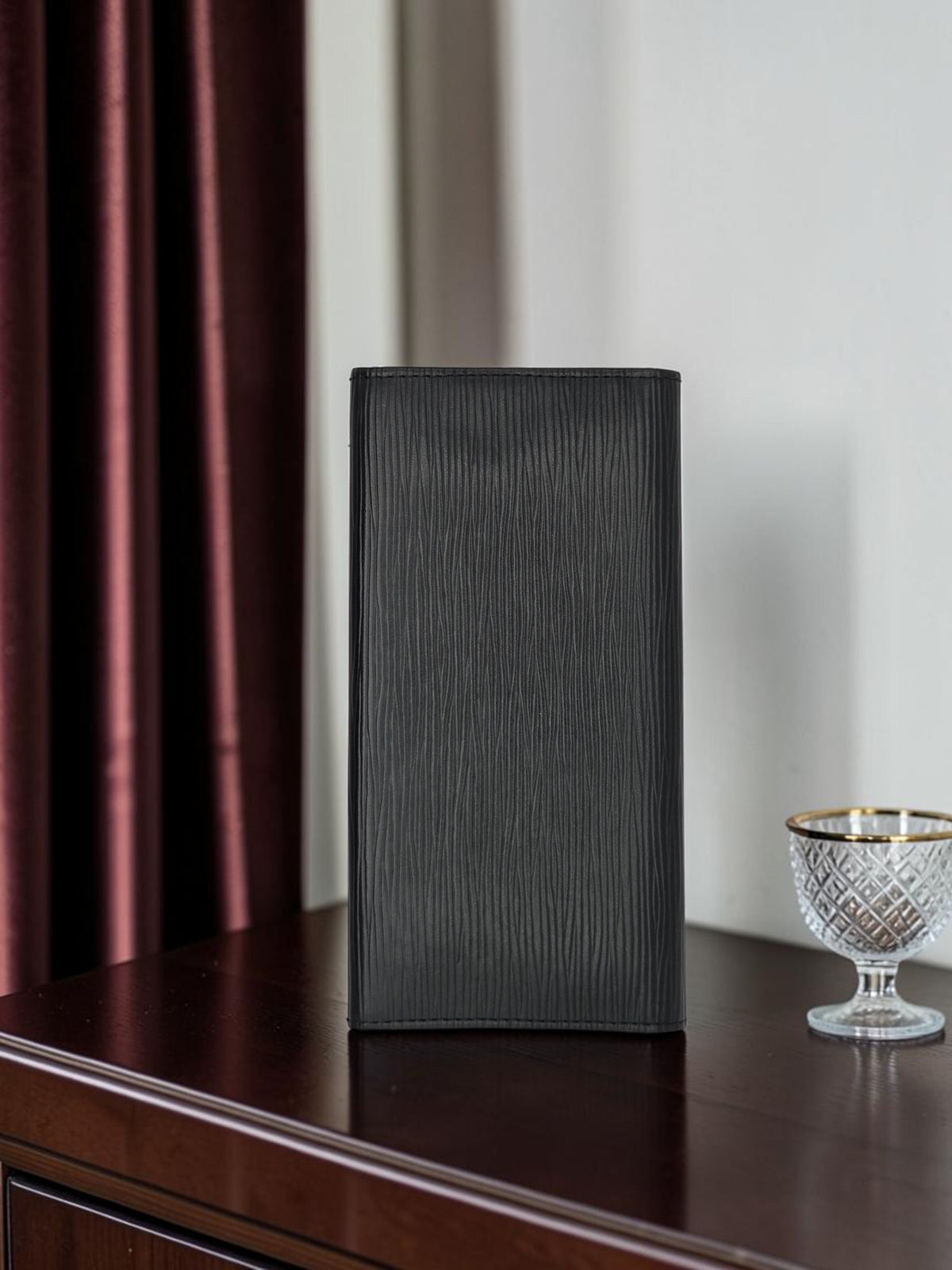 Louis Vuitton Long Wallet Accessory