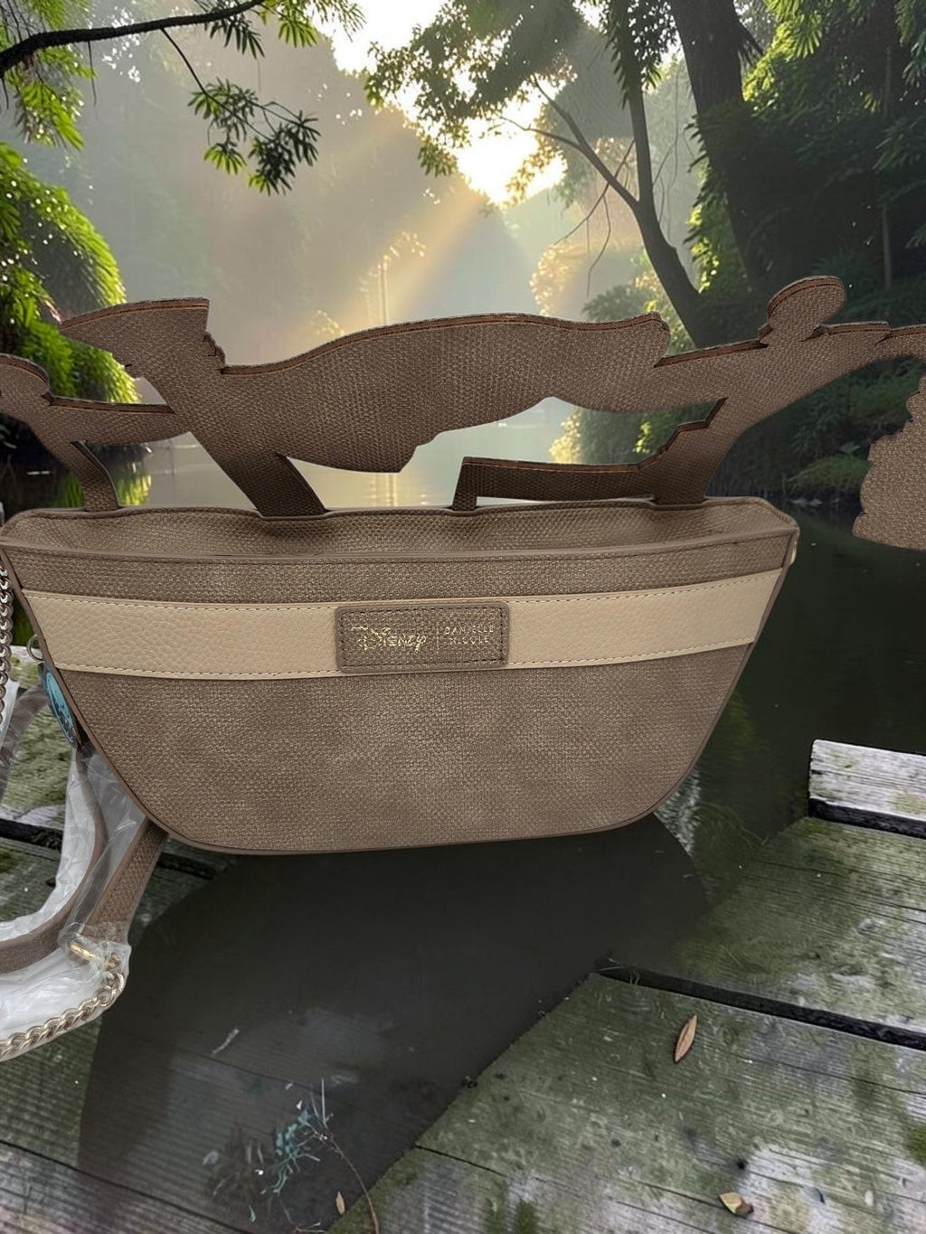 Jungle Cruise Themed Crossbody Handbag — product photo 2 of 3