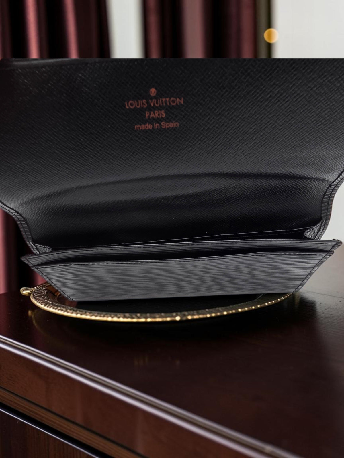 Louis Vuitton Long Wallet Accessory