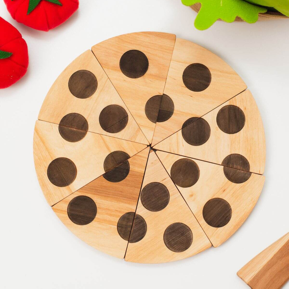 Wooden pizza toy